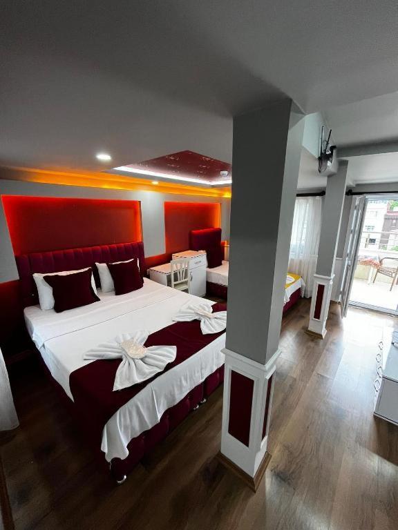 Enes & Suites * Istanboel